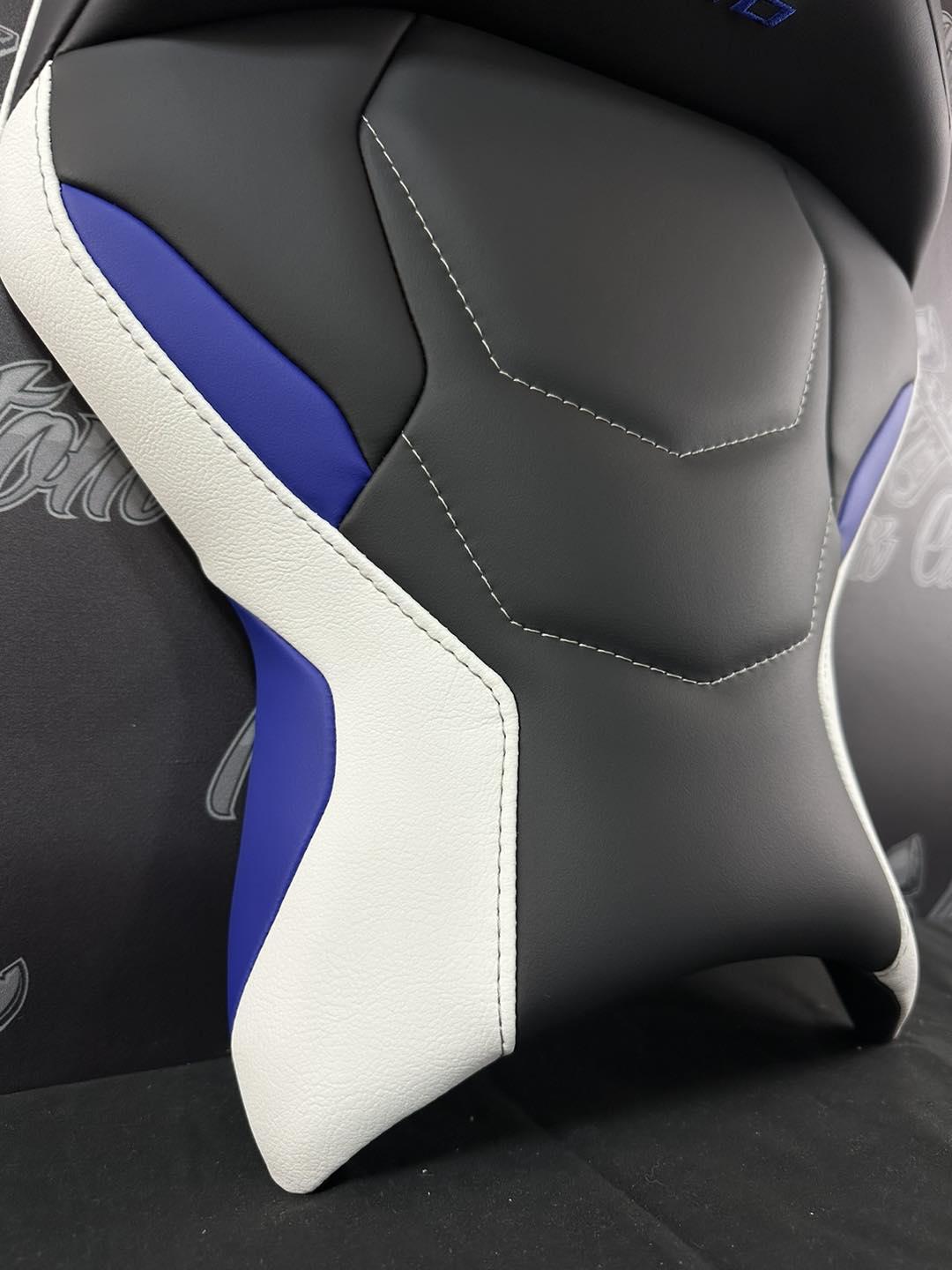 Garnissage de selle pour YAMAHA MT-10 ( 2016 à 2024 )