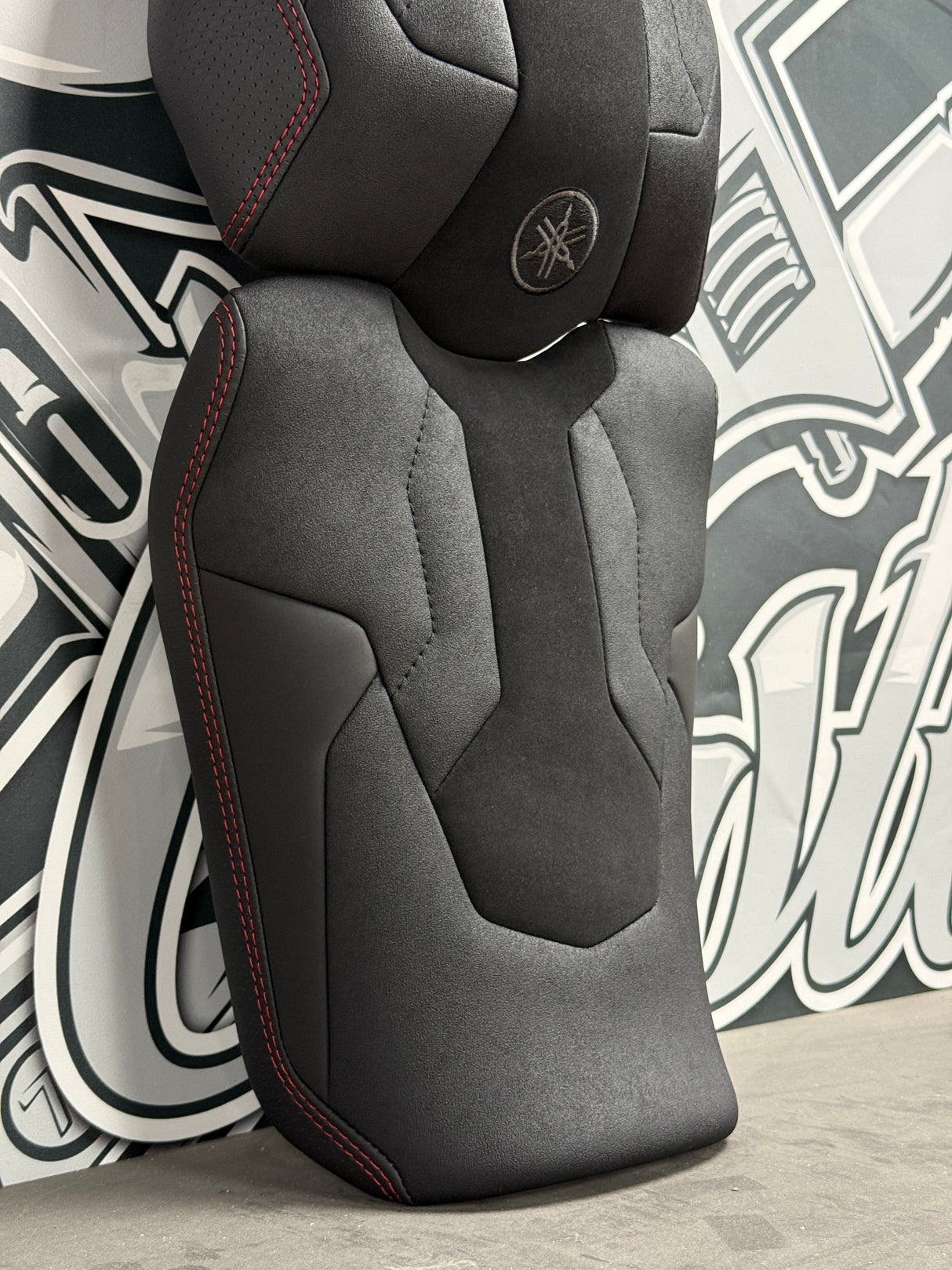 Garnissage de selle pour YAMAHA TRACER 7 - 2025