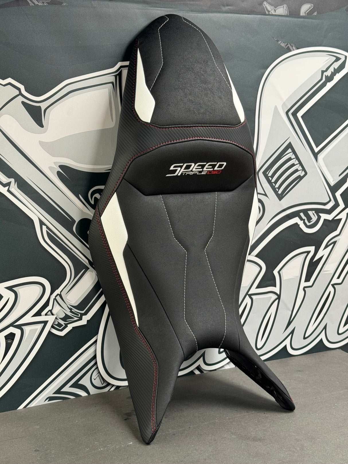 Garnissage de selle TRIUMPH Speed Triple 