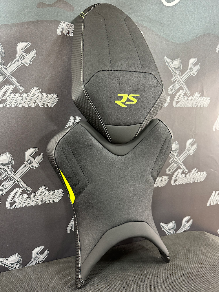 Garnissage de selle pour TRIUMPH Speed Triple ( 2016 à 2021 )