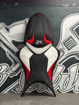 Garnissage de selle pour TRIUMPH Speed Triple ( 2016 à 2021 )