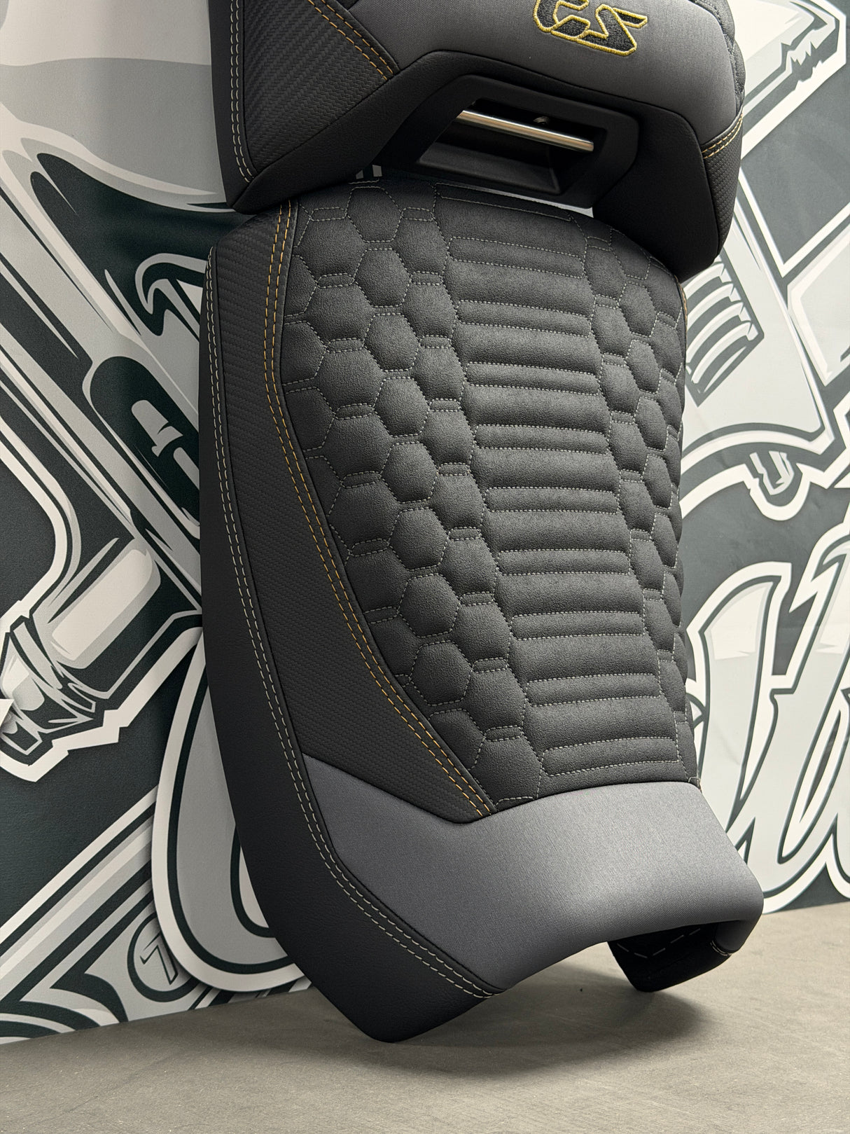 Garnissage de selle pour BMW R 1300 GSA - Option 719