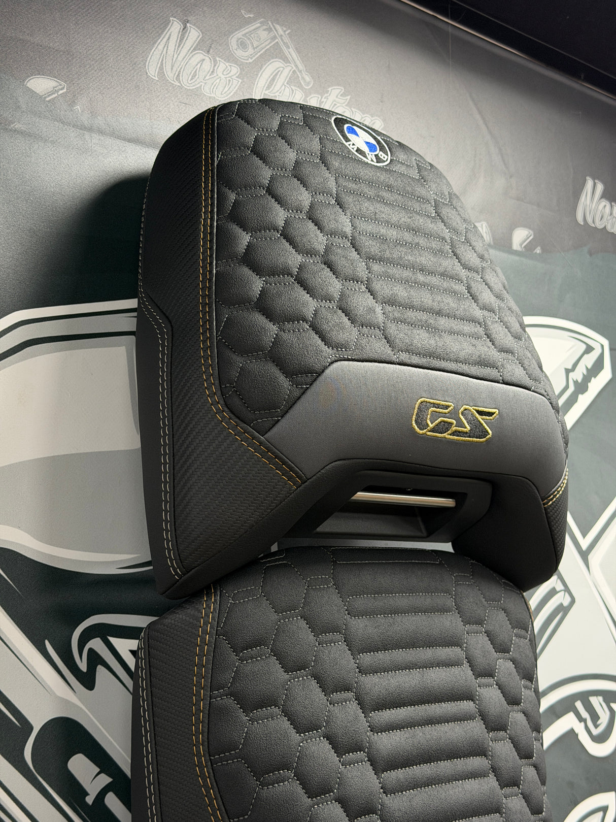 Garnissage de selle pour BMW R 1300 GSA - Option 719