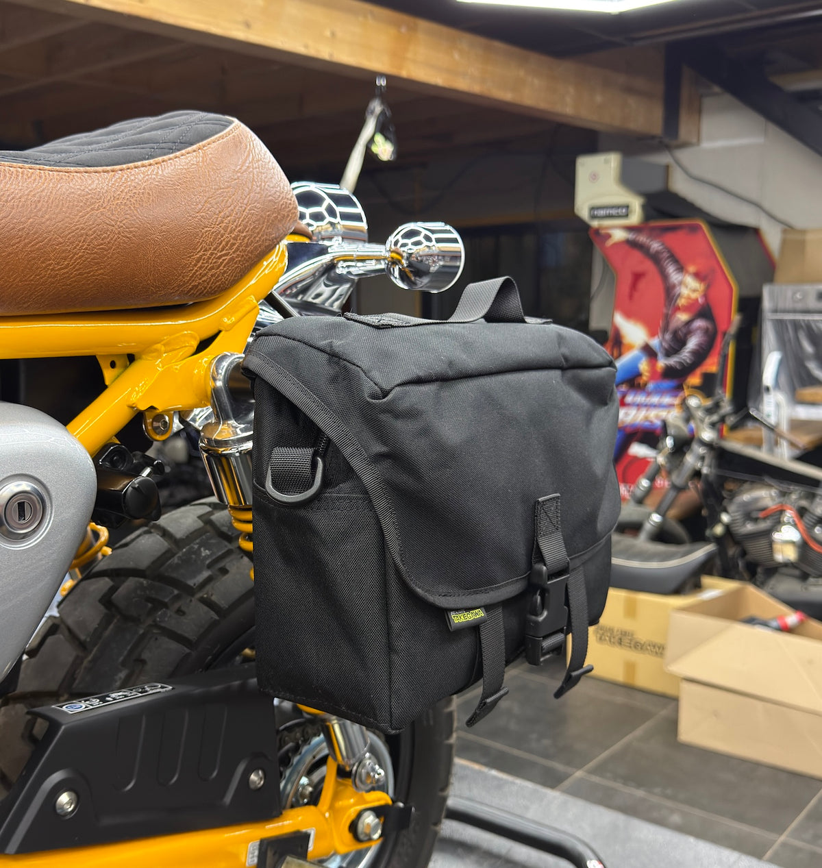 Support de sacoche latérale — Takegawa — Honda Monkey 125 (09-11-0270)