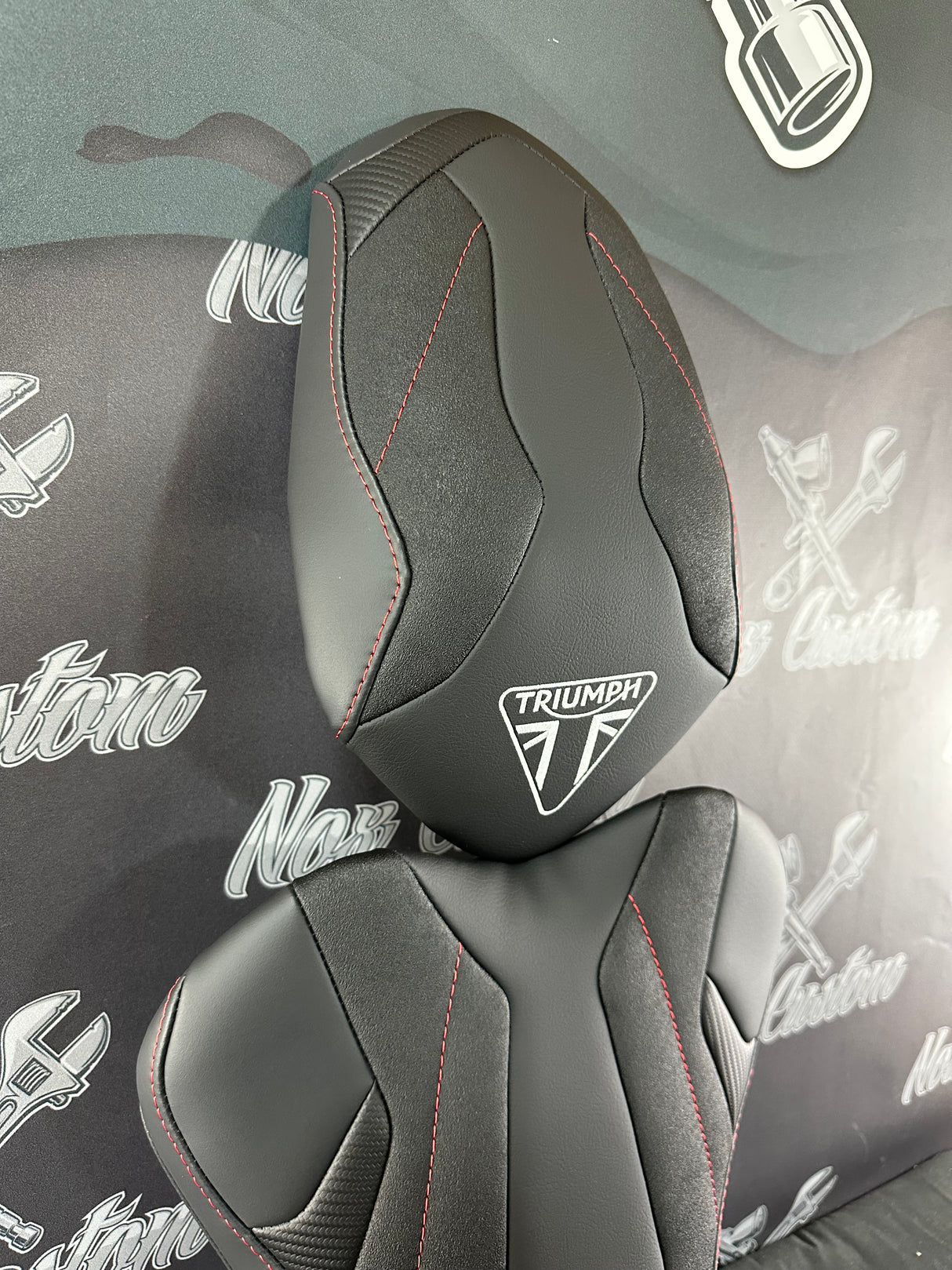 Llenado de silla de montar para Triumph Street Triple (2017 a 2022)