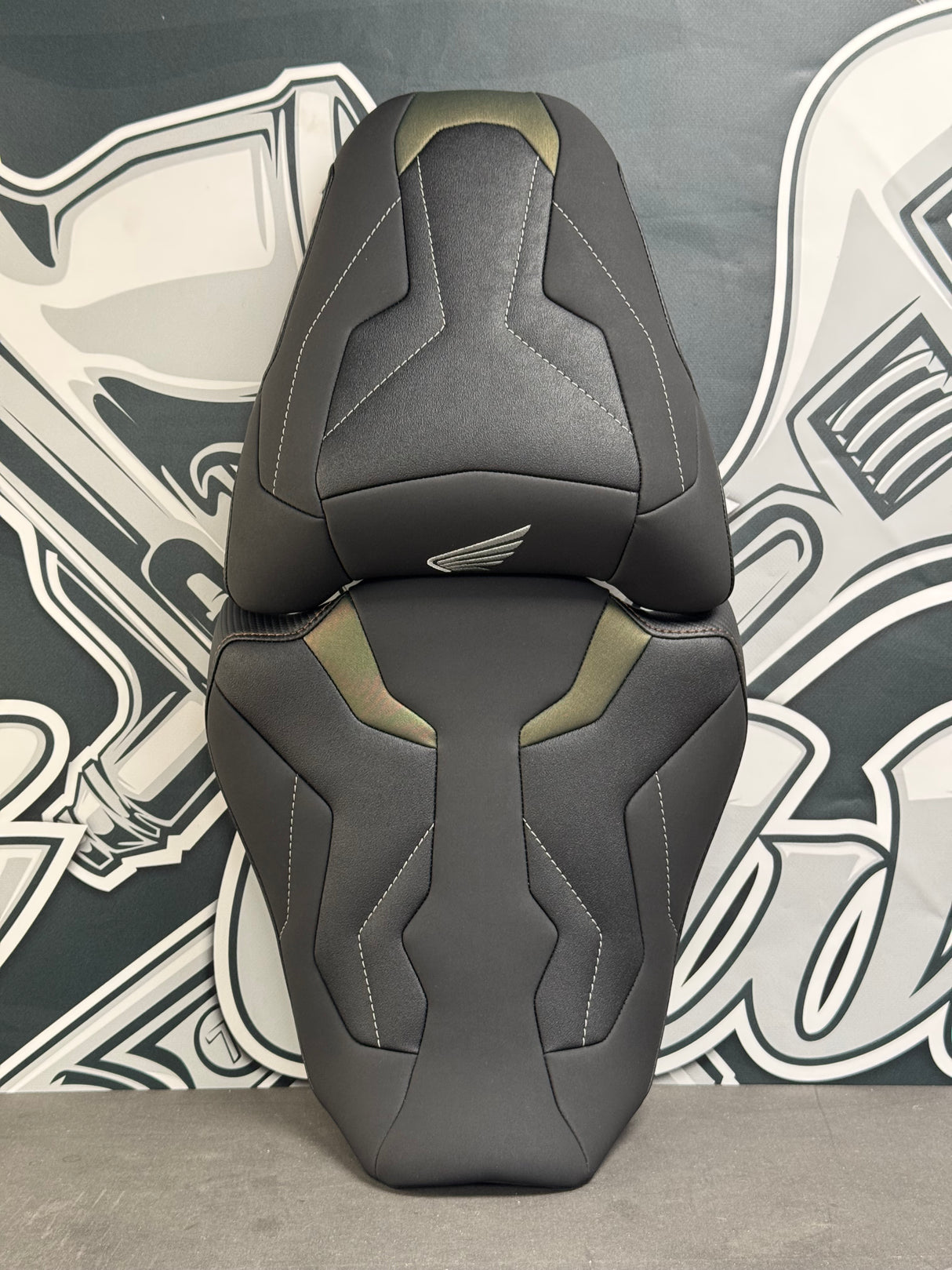 selle sur-mesure HONDA CB650 R & CBR 650  noir