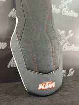 حشوة المقعد لـ KTM 690 SMC (2007 إلى اليوم)
