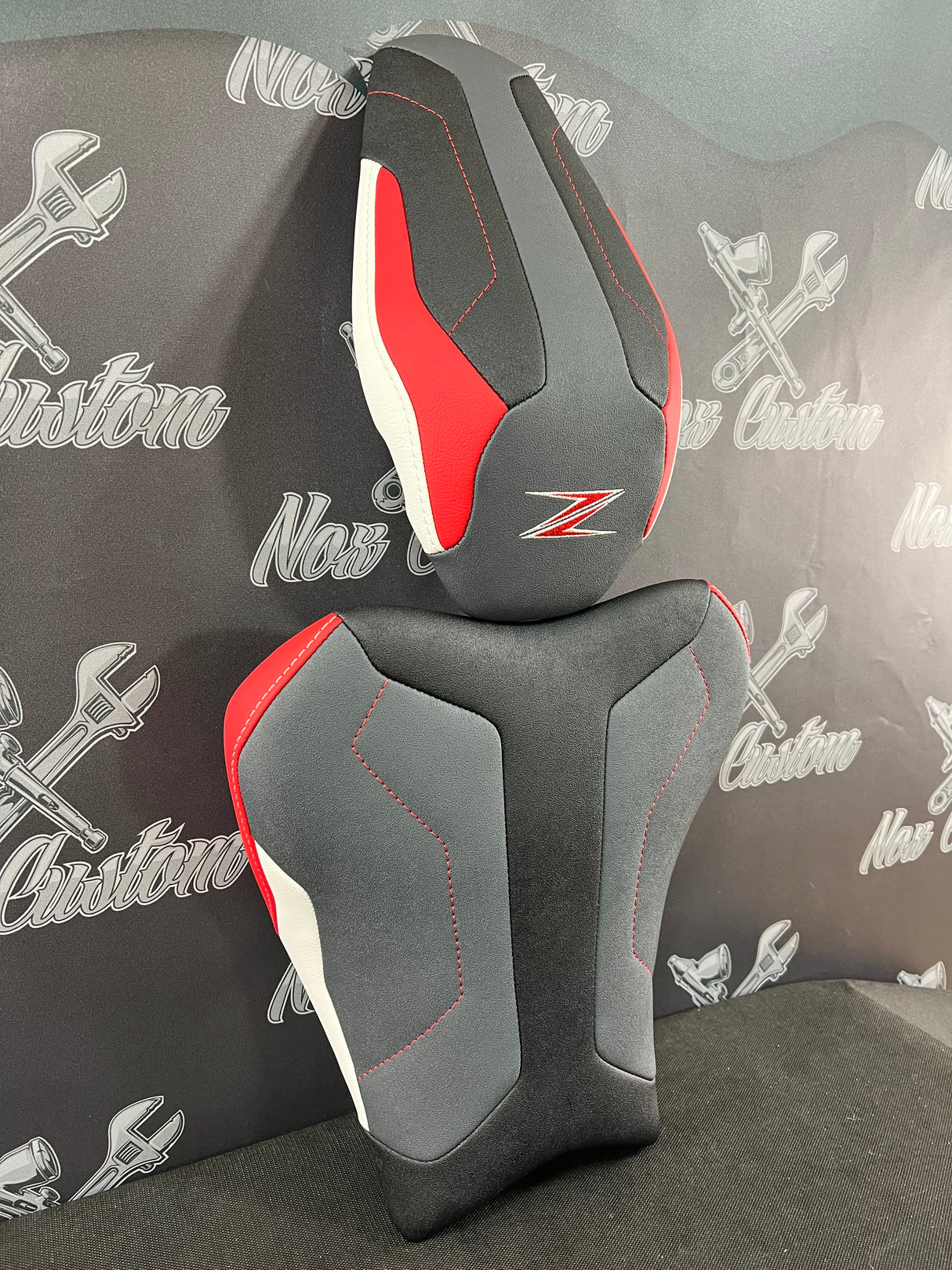 حشوة المقعد لـ KAWASAKI Z 900 (2017 إلى الوقت الحاضر)