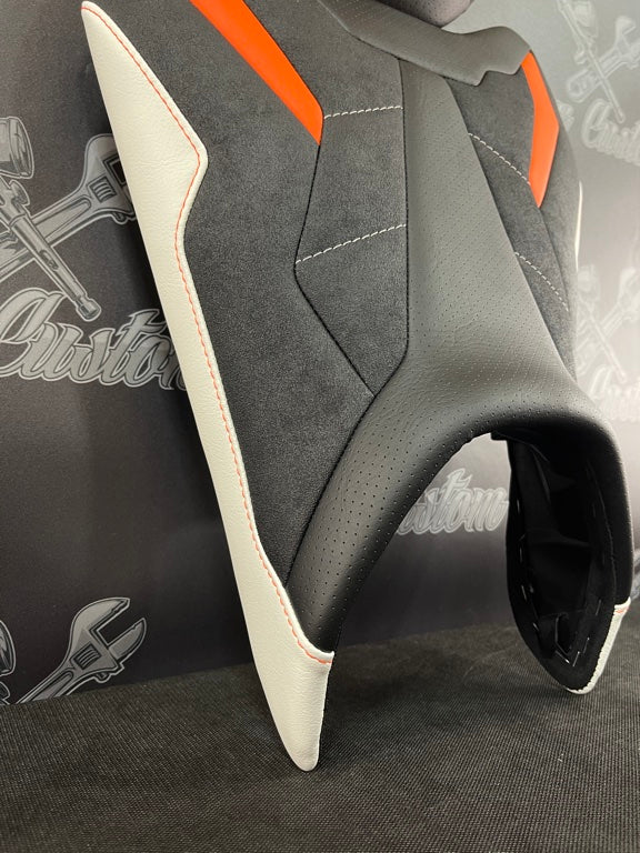 حشوة المقعد لـ KTM 790 / 890 Duke (2018 إلى اليوم)
